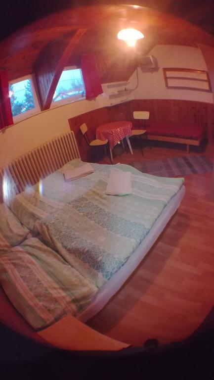 Ubytovanie 184, Bed And Braekfast 184 Stará Lesná 外观 照片